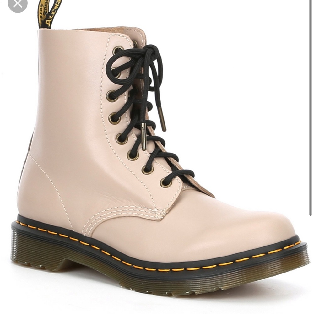 Dr.Martens
